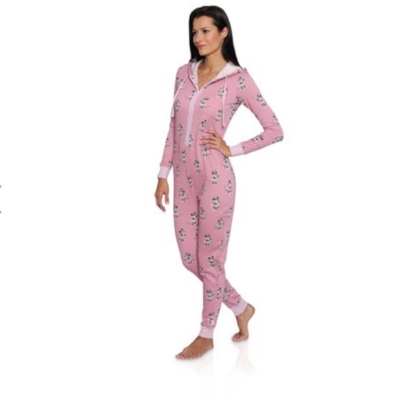 Woman’s Disney Slumber Collection Onesie size large - Picture 1 of 7